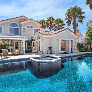 Nice house wallpaper