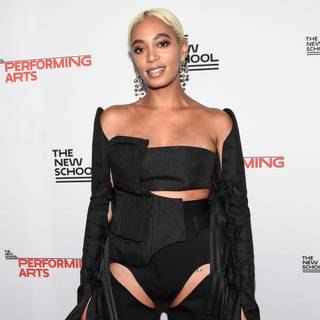 Solange Binz wallpaper