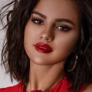 Selena Gomez 2019 wallpaper