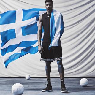 Giannis Antetokounmpo Air Zoom Freak 1 wallpaper