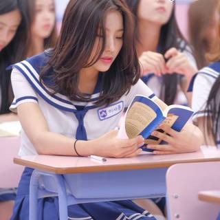 Lee Saerom wallpaper