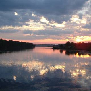 Morning river wallpaper