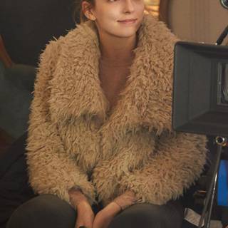 Villanelle wallpaper