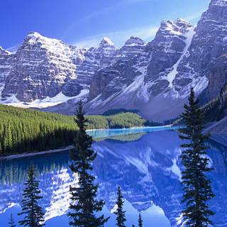 Moraine Lake Banff National Park wallpaper