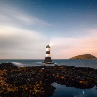 Lighthouse 4k wallpaper