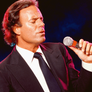 Julio Iglesias wallpaper