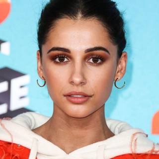 Naomi Scott 2019 wallpaper