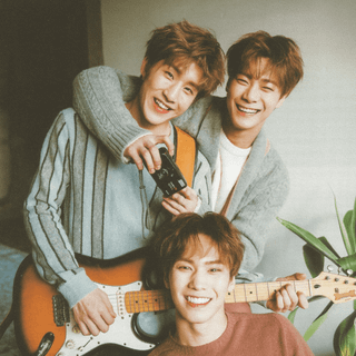 Astro Rocky wallpaper