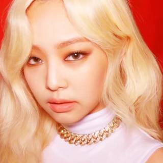 Lisa Kill This Love wallpaper