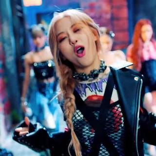 Lisa Kill This Love wallpaper