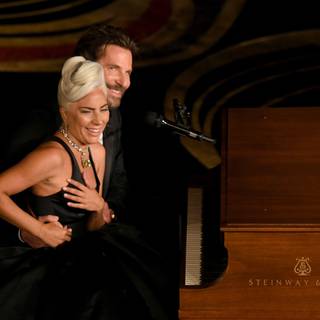 Lady Gaga, Bradley Cooper Shallow wallpaper