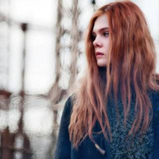 Elle Fanning actress wallpaper