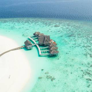 Maldives Island Resort aerial view wallpaper