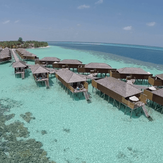 Maldives Island Resort aerial view wallpaper