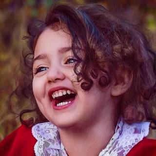 Anahita Hashemzadeh wallpaper