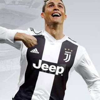 CR7 in Juventus wallpaper