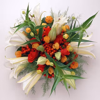 Flowers and berries wallpaper