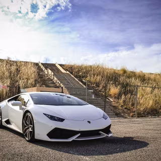 Lamborghini Huracán LP 610-4 wallpaper