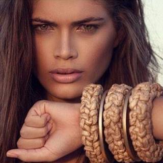 Valentina Sampaio wallpaper