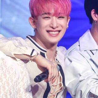 Shin Won-ho wallpaper