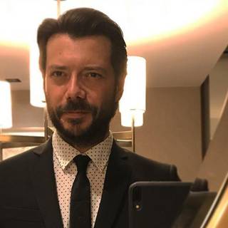 Álvaro Morte wallpaper