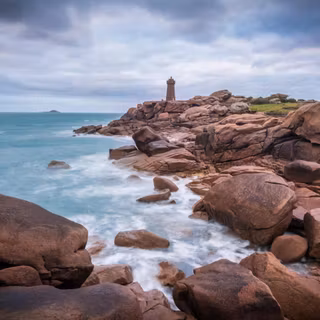 Coastal rock formation wallpaper