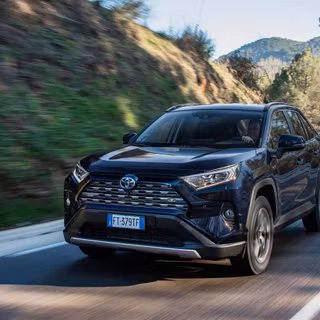 Toyota RAV4 wallpaper