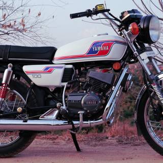 Rx 100 bike wallpaper