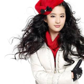 Liu Yifei HD wallpaper