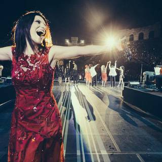 Laura Pausini wallpaper
