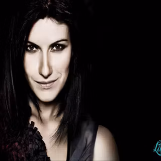 Laura Pausini wallpaper