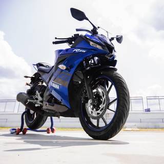 Yamaha R15 V3 Darknight wallpaper