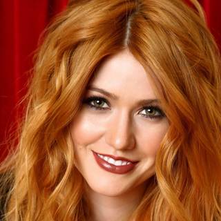 Katherine McNamara 2019 wallpaper