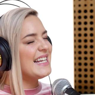 Anne-Marie singer wallpaper