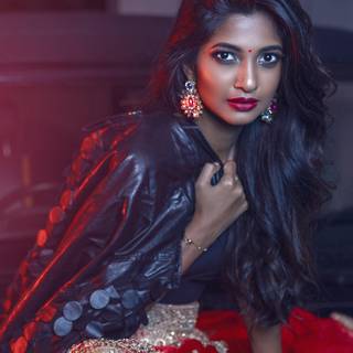 Ramya Pandiyan wallpaper