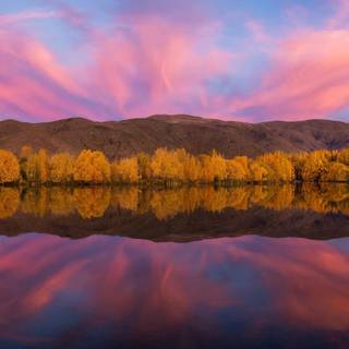 Autumn reflection lake wallpaper