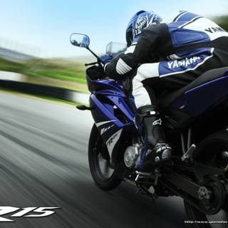 Yamaha R15 V1 wallpaper
