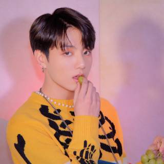 Jungkook Idol wallpaper