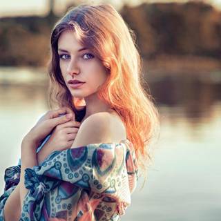 Amazing woman wallpaper