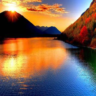 Autumn sunset in mountains wallpaper
