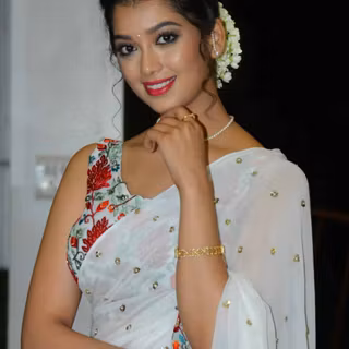 Digangana Suryavanshi wallpaper