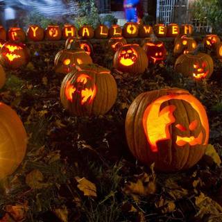 Spirit Halloween wallpaper