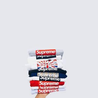 Supreme dots wallpaper