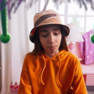 Gabby Duran and the Unsittables wallpaper