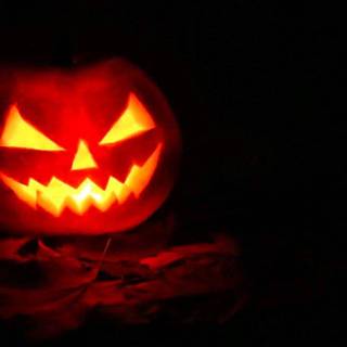 Traditional Halloween wallpaper