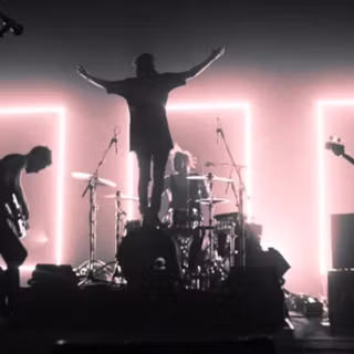 1975 band aesthetic wallpaper