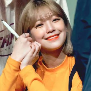 Baek Jiheon wallpaper