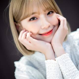 Baek Jiheon wallpaper
