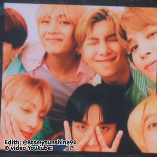 Love Yourself in Seoul wallpaper