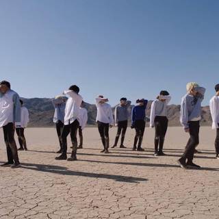 Seventeen desktop wallpaper